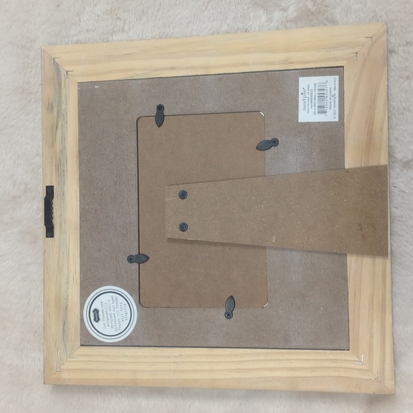 NWT Mr & Mrs Picture Frame - Picture 2 of 2